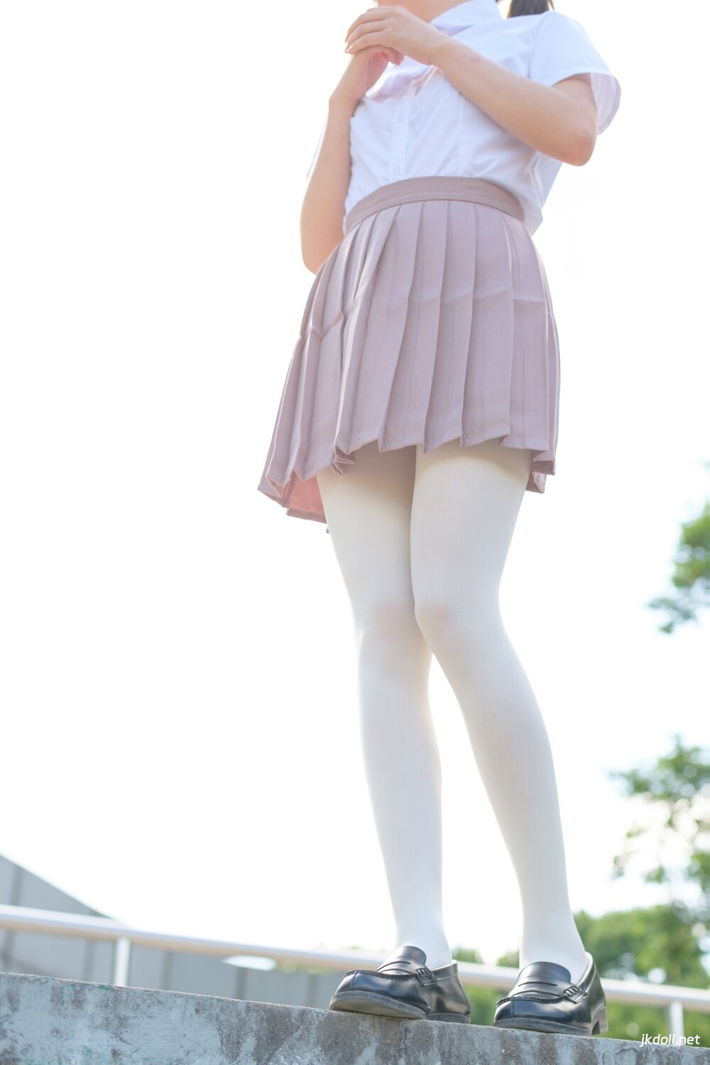 图片[1]-森萝财团 R15-030 操场上的白丝 [67P-416MB]-JKDOLL